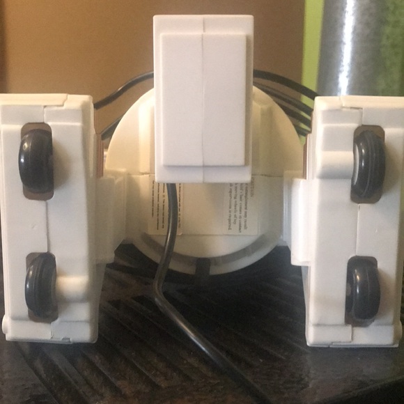 Hasbro R2D2 - Picture 6 of 8